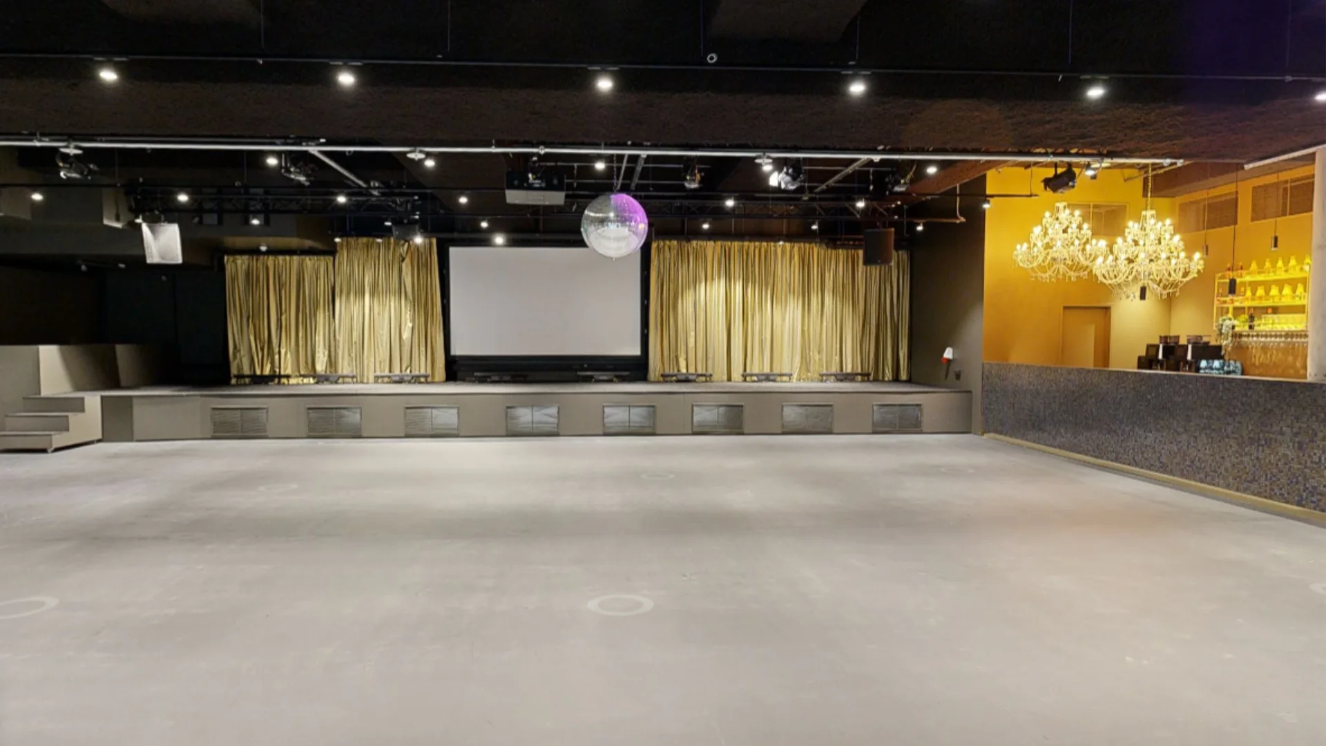 Die Music Hall als freie Fläche